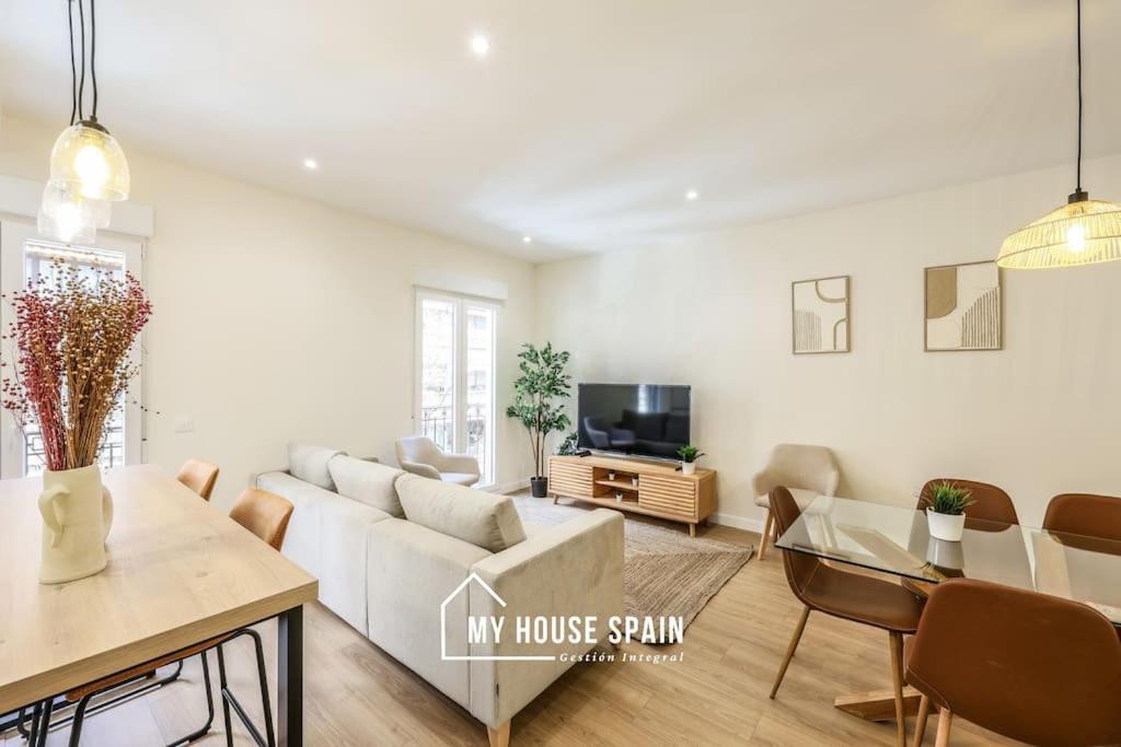 Myhousespain - Renovado Y Luminoso Apartamento Madrid Kültér fotó